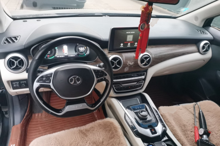 北京汽车 北京EU5 2018款 R500 智风版中控内饰12