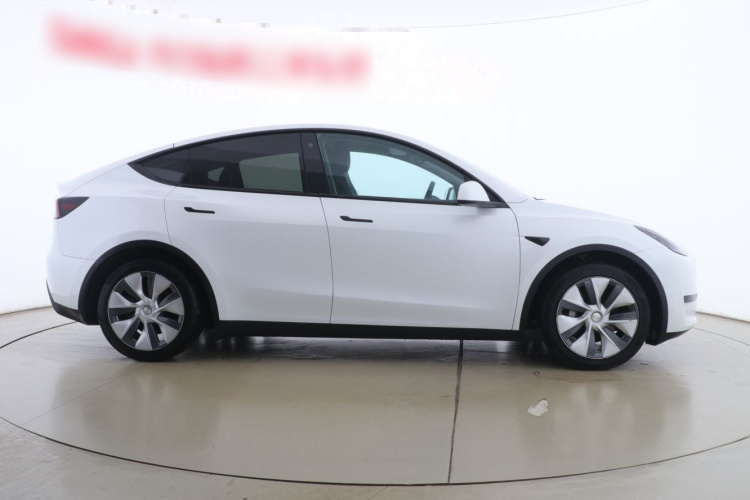 特斯拉 Model Y 2022款 后轮驱动版车身外观6003