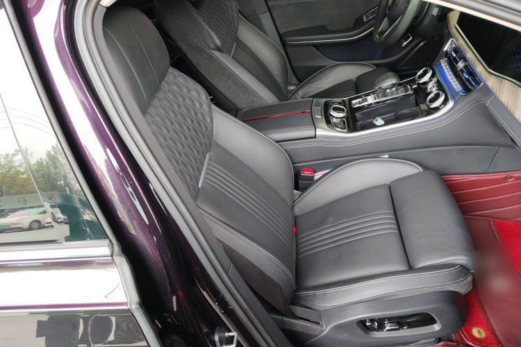 红旗H9 2020款 3.0T 智联旗畅版局部细节41