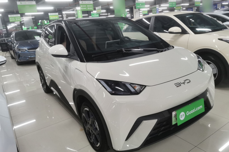 比亚迪 海鸥 2025款 405km 飞翔版车身外观3