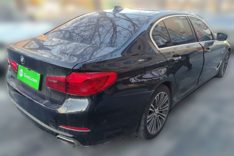 宝马5系 2018款 改款 540Li 行政版车身外观6005