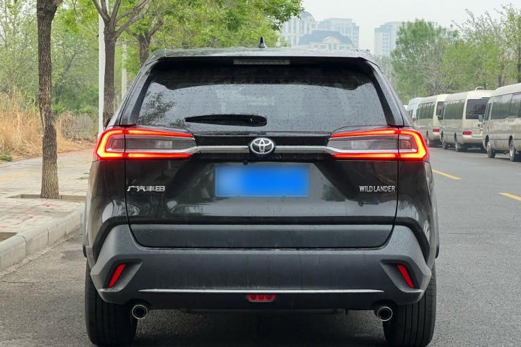 丰田 威兰达 2024款 2.0L CVT两驱领先版车身外观6003