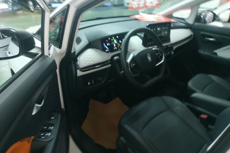 奔腾NAT 2023款 PRO 舒享出行版 419km中控内饰20