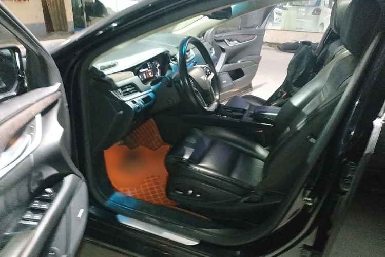 凯迪拉克XTS 2018款 28T 精英型中控内饰20