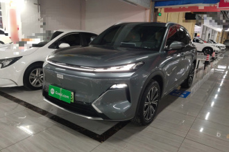 吉利银河 银河星舰7 EM-i 2025款 120km 领航版