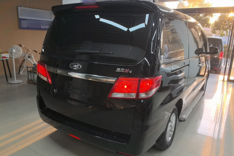 江淮瑞风 瑞风M4 2016款 2.0L 手动豪华型车身外观6005