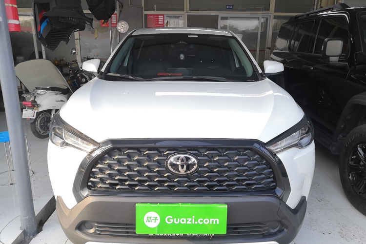 丰田 卡罗拉锐放 2023款 2.0L 先锋版车身外观6001