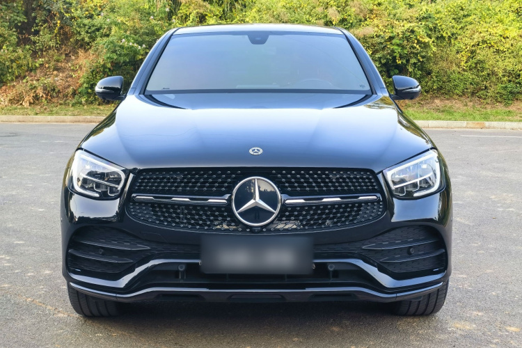 奔驰GLC轿跑 2022款 改款 GLC 260 4MATIC 轿跑SUV车身外观6004