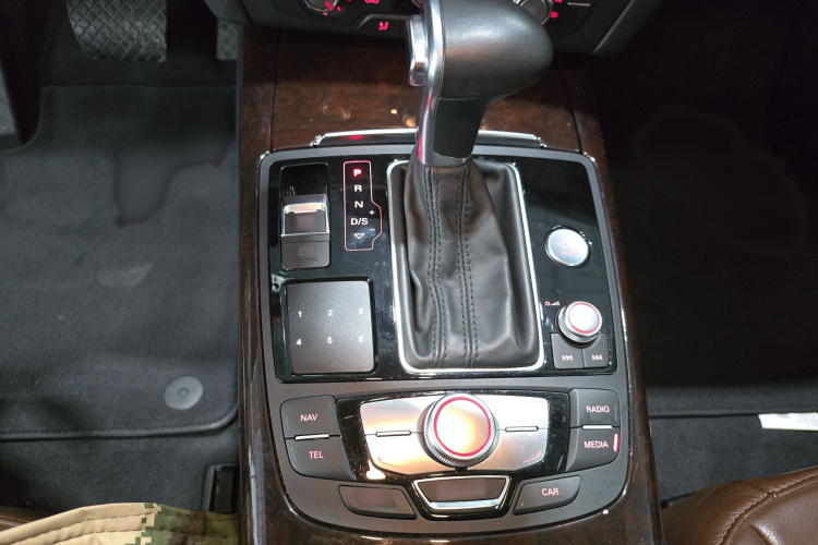 奥迪A6L 2014款 TFSI 标准型局部细节18