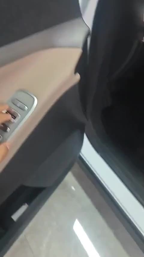 小鹏X9 2024款 640四驱高性能Max讲解1