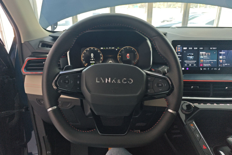 领克06 2020款 1.5T 耀Halo中控内饰13