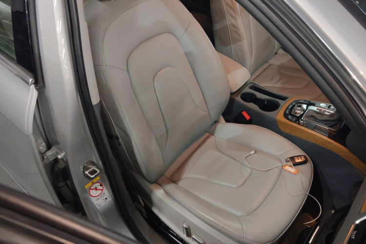 奥迪A4L 2015款 35 TFSI 自动豪华型局部细节41