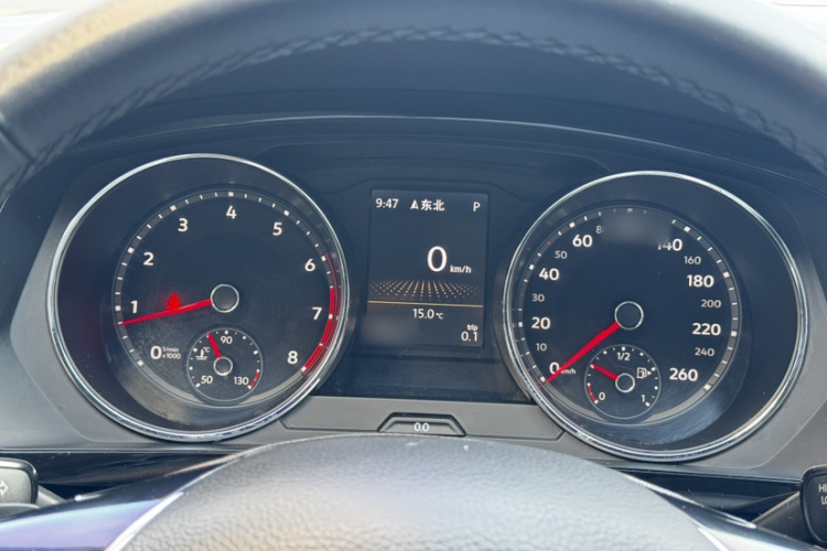 大众 途观L 2019款 330TSI 自动两驱全景舒适版 国VI局部细节14