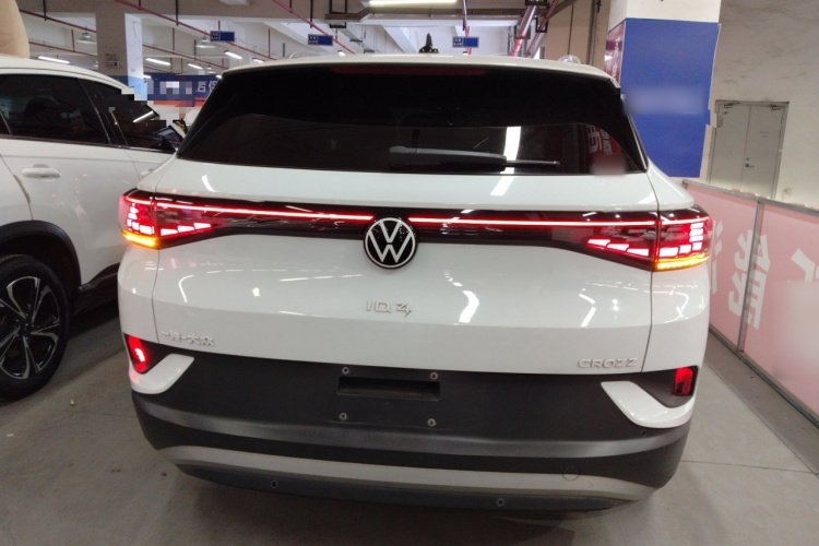 大众 ID.4 CROZZ 2021款 长续航PURE+两驱版车身外观6
