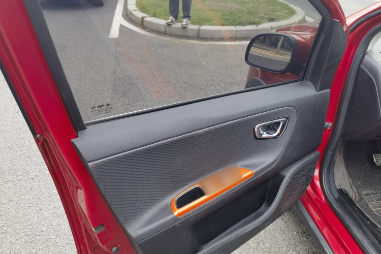 吉利汽车 远景X1 2017款 1.3L 自动玩家版中控内饰7005