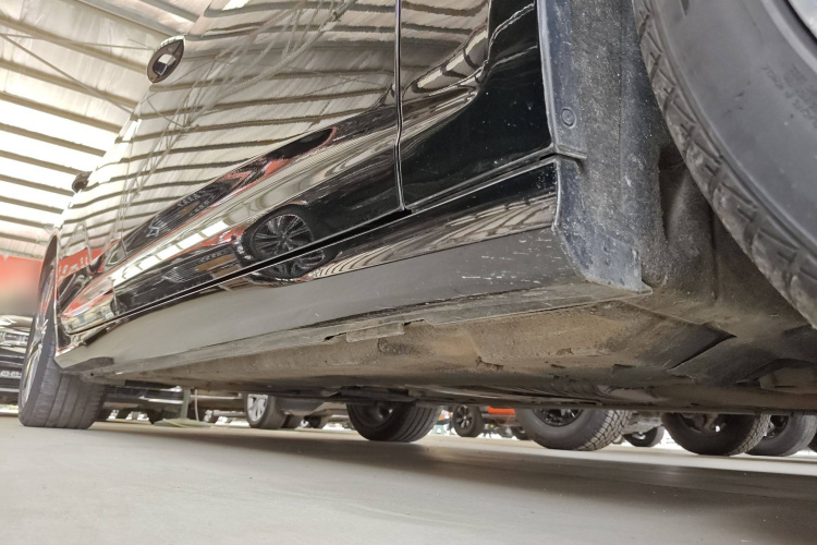 奥迪A6L 2024款 45 TFSI quattro 臻选动感型机舱底盘29