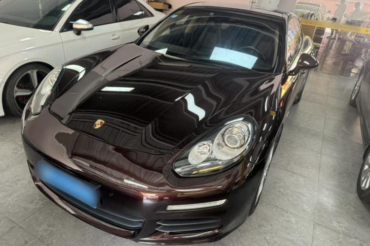 保时捷 2014款 Panamera 3.0T车身外观1