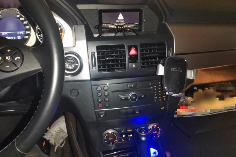 奔驰GLK级(进口) 2010款 GLK 300 4MATIC 时尚型局部细节16