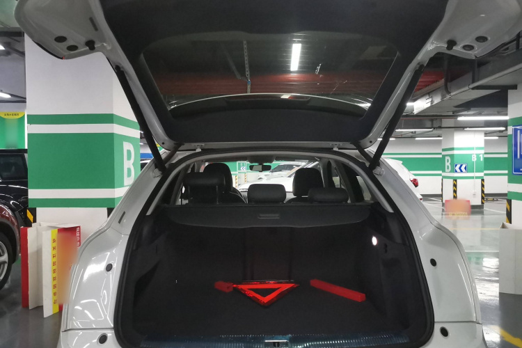 奥迪Q3 2017款 30 TFSI 时尚型中控内饰23