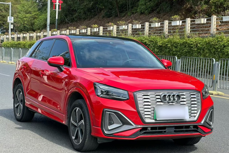 奥迪Q2L e-tron 2022款 Q2L e-tron 纯电智享型车身外观6002