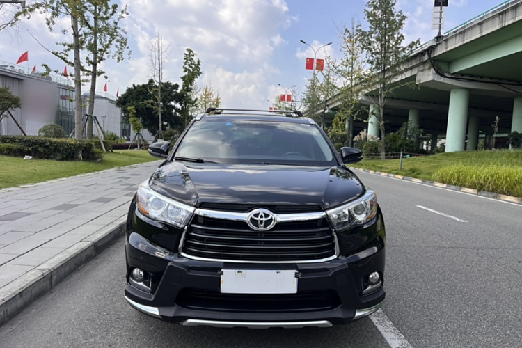 丰田 汉兰达 2017款 2.0T 四驱豪华版 7座车身外观6002