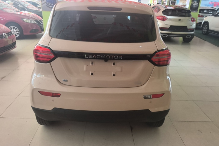 零跑汽车 零跑T03 2021款 400轻享版 三元锂车身外观6004