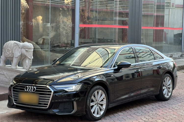 奥迪A6L 2020款 45 TFSI 臻选动感型车身外观6004