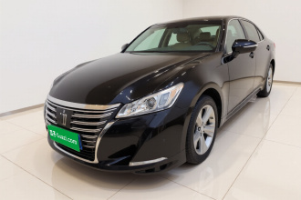 丰田 皇冠 2015款 2.0T 时尚版