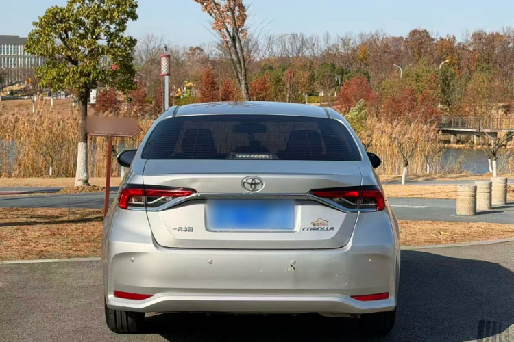 丰田 卡罗拉 2022款 TNGA 1.5L CVT先锋版车身外观6002