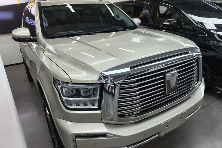 坦克500 2022款 3.0T 商务版 登峰型 7座车身外观3