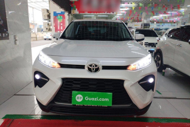 丰田 威兰达 2023款 2.0L CVT两驱领先版车身外观6001