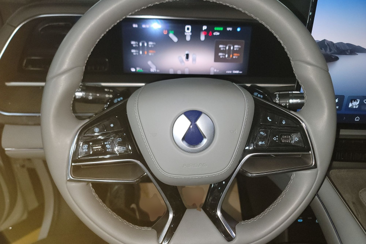 腾势N7 2024款 630 四驱智驾Max版中控内饰13