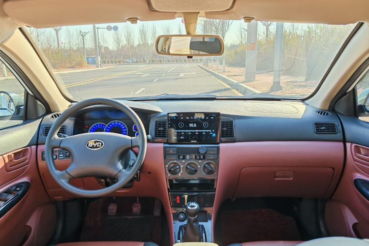 比亚迪F3 2018款 1.5L 手动经典型中控内饰7002