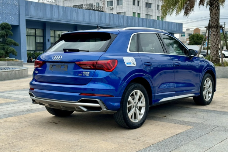 奥迪Q3 2019款 35 TFSI 进取动感型车身外观6002