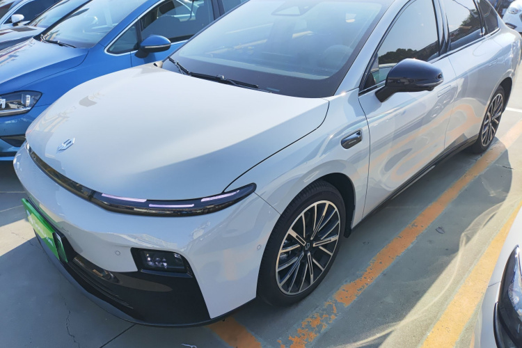 零跑汽车 零跑B01 2025款 650悦享版车身外观1