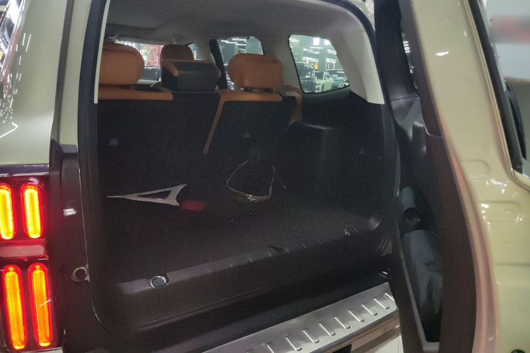 坦克500新能源 2025款 Hi4-Z机舱底盘23