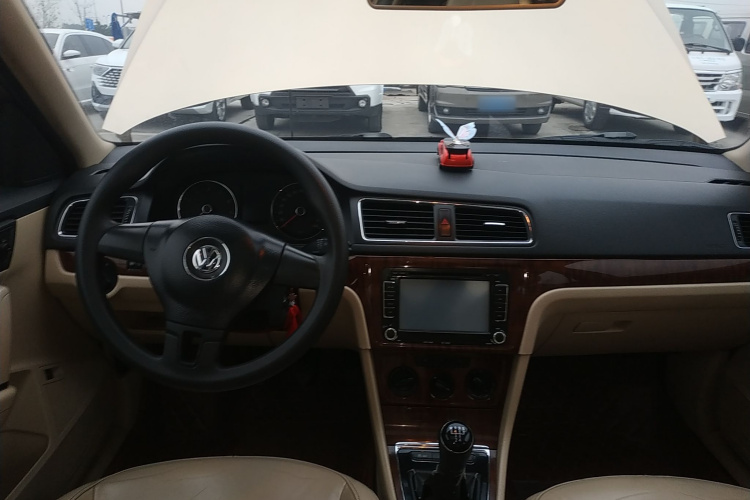 大众 朗逸 2013款 1.4TSI 手动舒适版中控内饰12