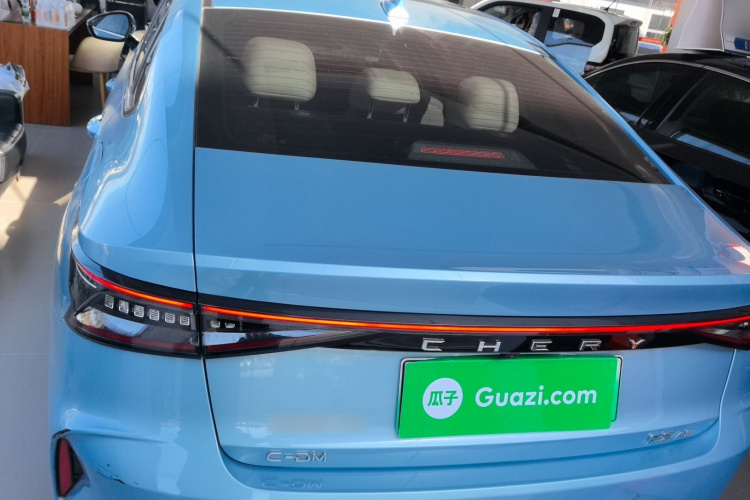 奇瑞 风云A8 2024款 127 驭风版车身外观6