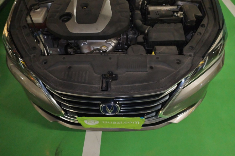 长安 逸动 2018款 XT 1.6L GDI 自动风潮型 国V局部细节24