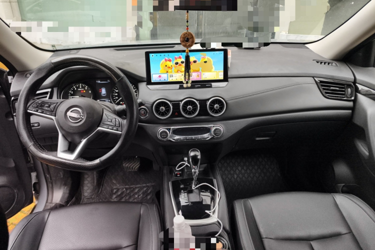日产 奇骏 2025款 荣誉 2.0L 两驱领先版中控内饰12