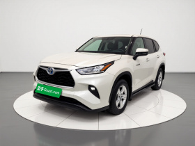 丰田 汉兰达 2023款 2.5L智能电混双擎两驱精英版 7座