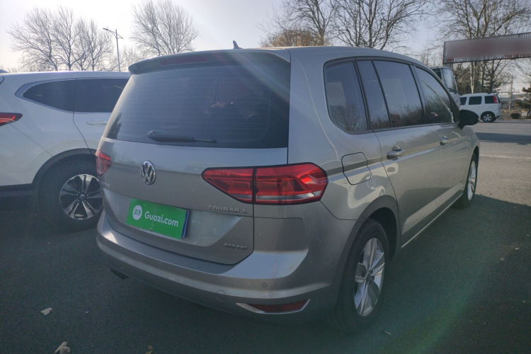 大众 2018款 途安L 280TSI DSG风尚版 7座 国VI车身外观7