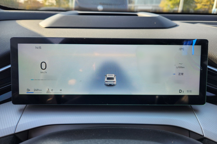 吉利汽车 星瑞 2025款 东方曜 2.0TD 望月版局部细节14