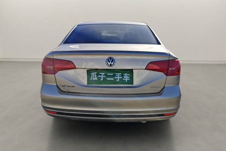 大众 宝来 2016款 1.6L 自动舒适型车身外观6