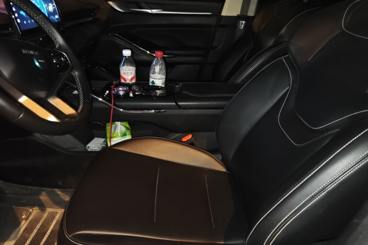 哈弗H6 2021款 第三代 1.5T 自动两驱Max局部细节19