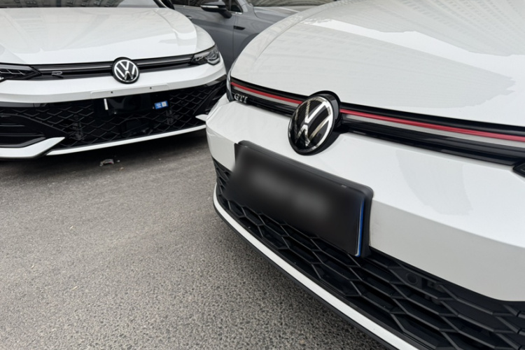 大众 高尔夫GTI 2023款 380TSI DSG GTI车身外观6004