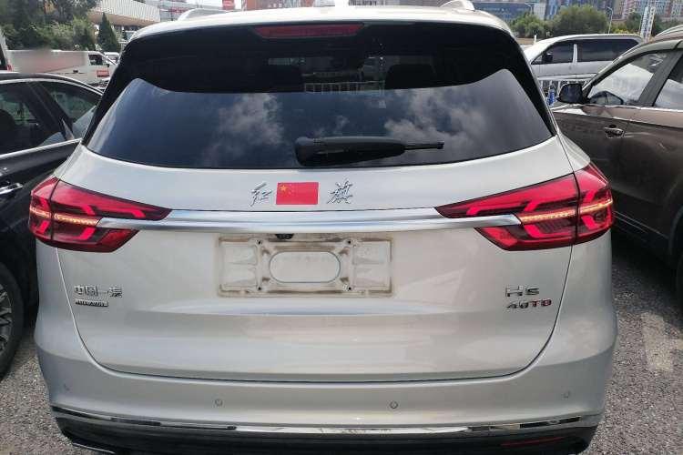 红旗HS5 2022款 2.0T 智联旗享四驱版车身外观6