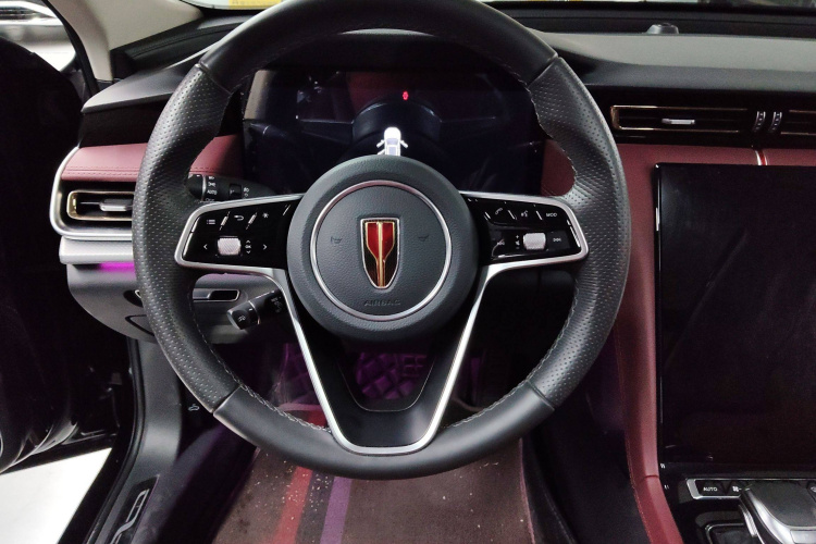 红旗H5 2023款 2.0T 自动智联旗畅版中控内饰13