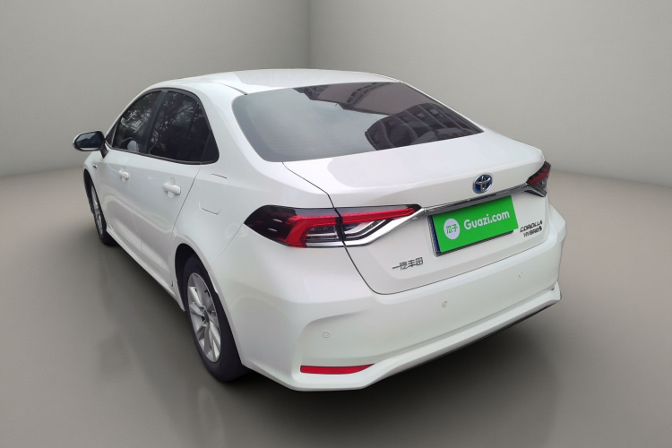 丰田 卡罗拉 2023款 1.8L 智能电混双擎 精英版车身外观5