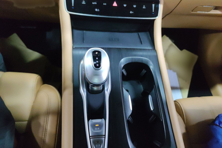 岚图汽车 岚图梦想家 2022款 低碳版 想+智驾包局部细节18